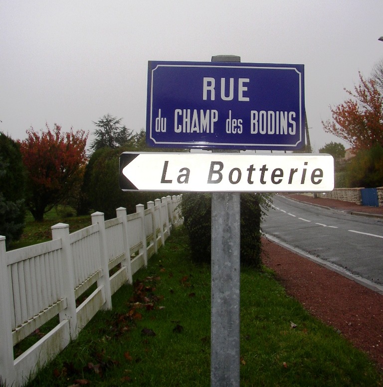 Rue du Champ des Bodins - Sign